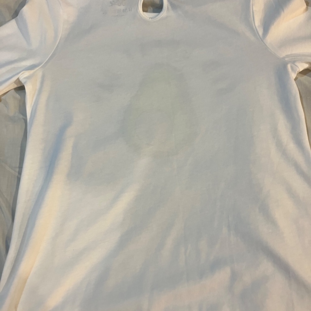 Shirt - Picture 3 of 3